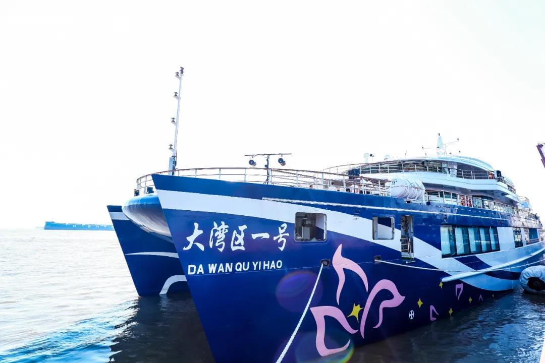 GVS用光打造“海上的移動豪華城堡”，